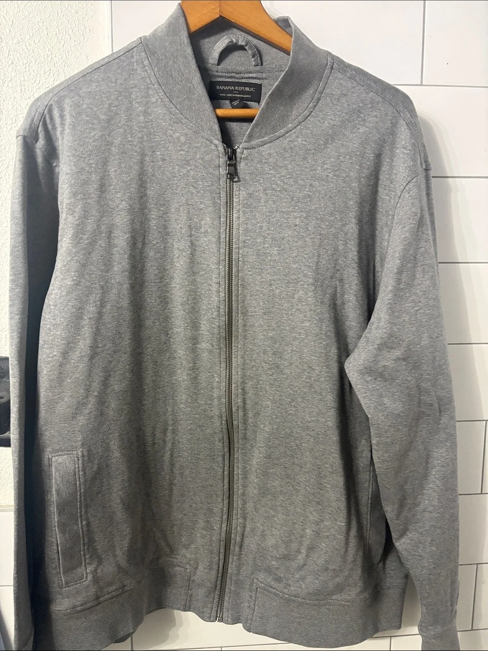 Banana Republic Men's Light Gray Zip-Up Knit BomberJacket